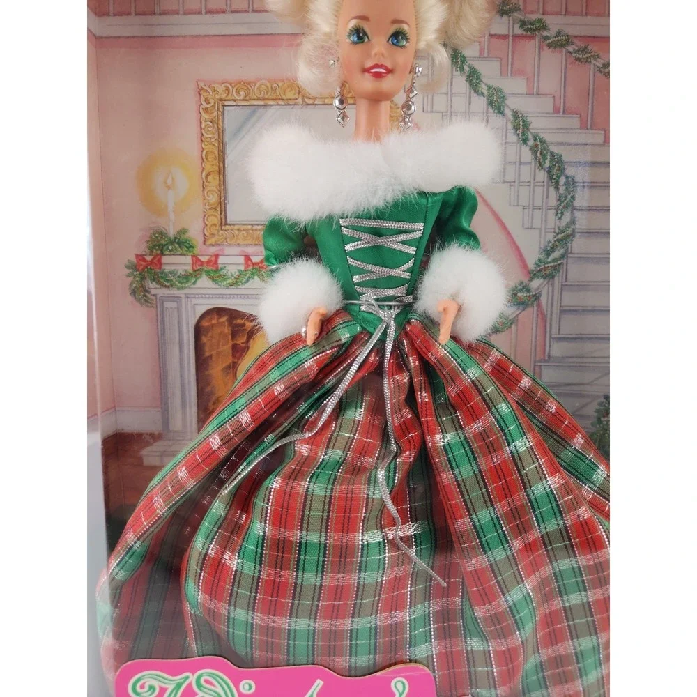 Winter's Eve Barbie Doll Special Edition 1994 Holiday Party Dress Mattel‎ 13613